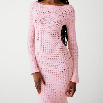 Classic Vintage Sweater with a Flattering Fit