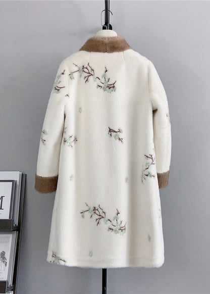 Classic Vintage & Enduringly Stylish Coat