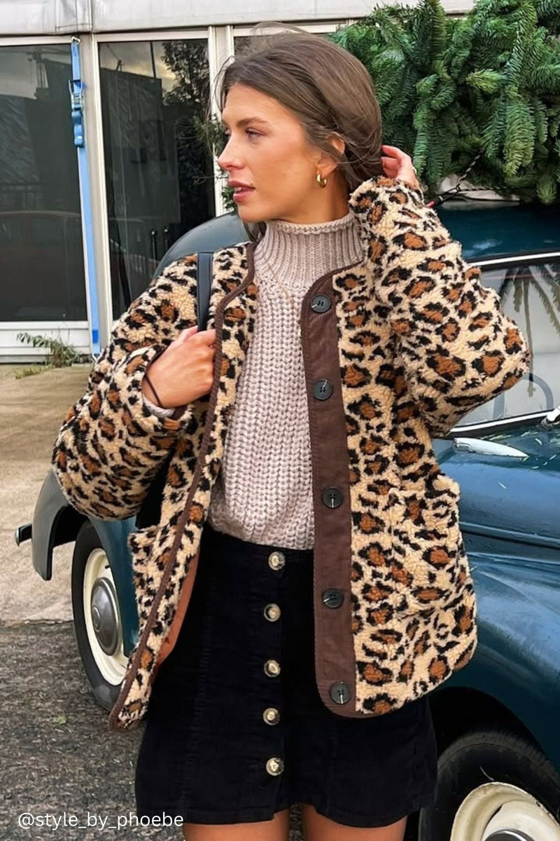 Classic Vintage Coat with a Flattering Fit