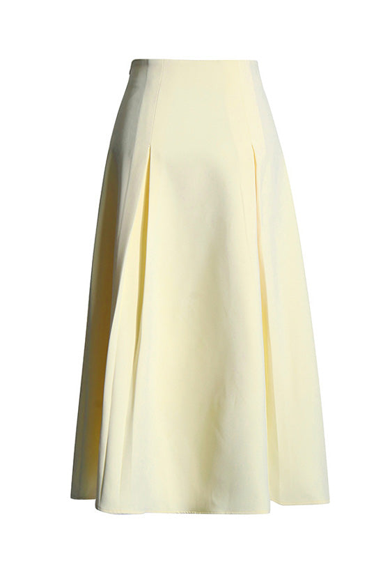 Polished Garment with an Effortless Classic Look
