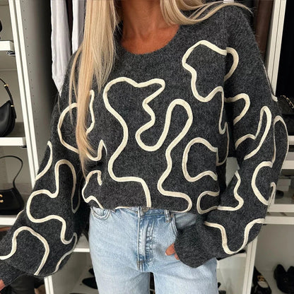Classic Vintage Sweater with a Flattering Fit