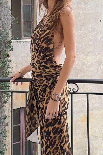 Elegantly Styled Garment for Everyday Wear