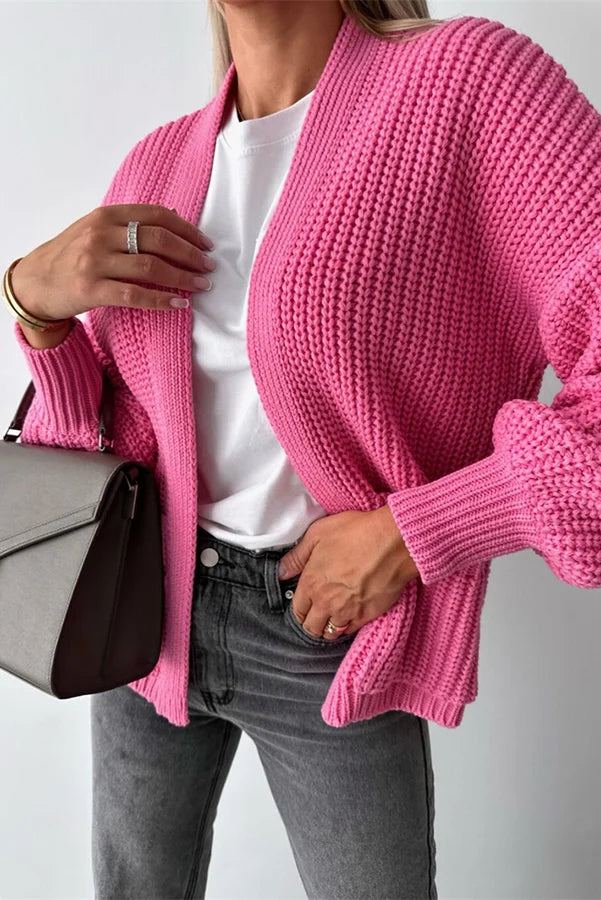 Well Tailored Cardigan with a Graceful Silhouette