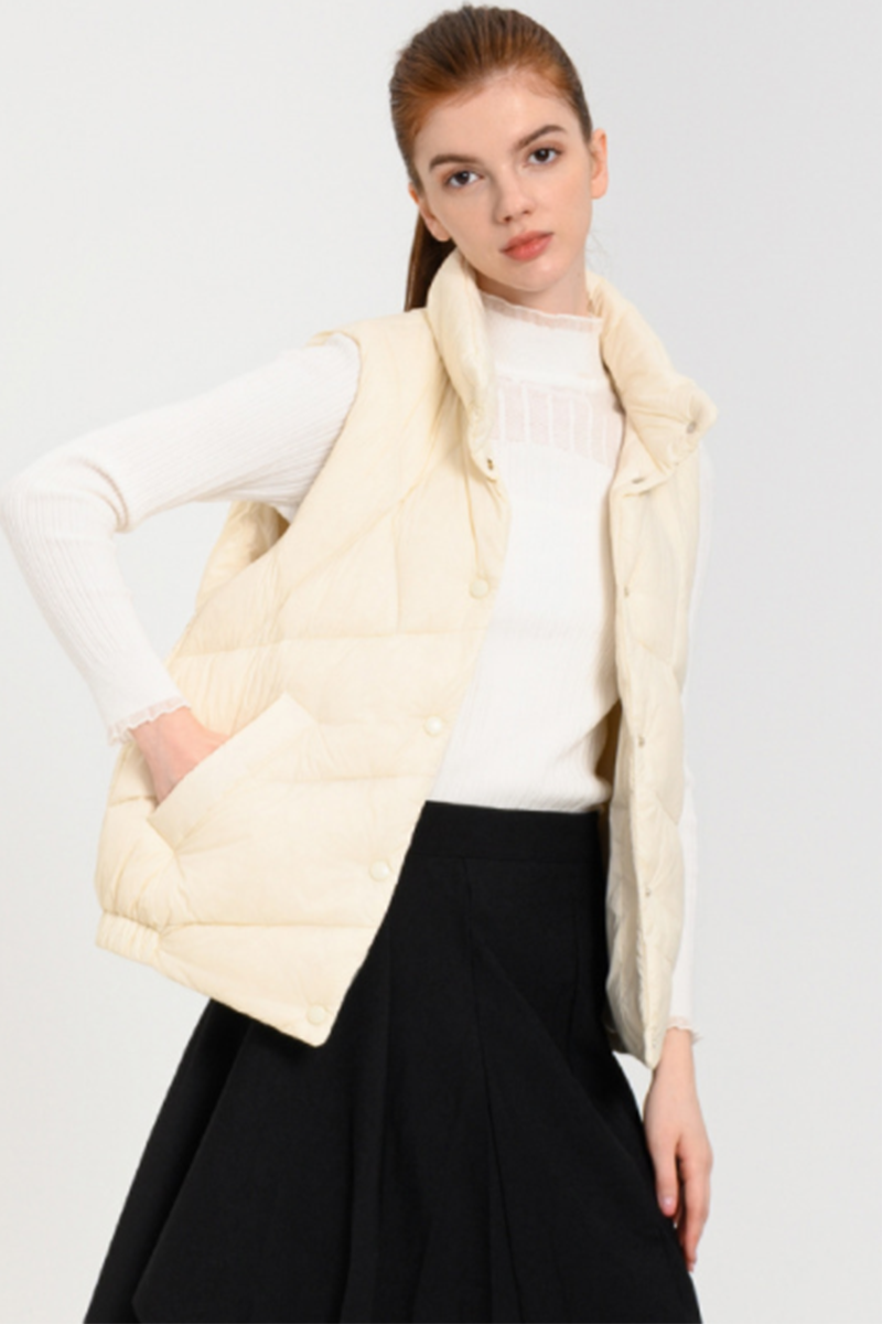 Classic Vintage Coat with a Flattering Fit
