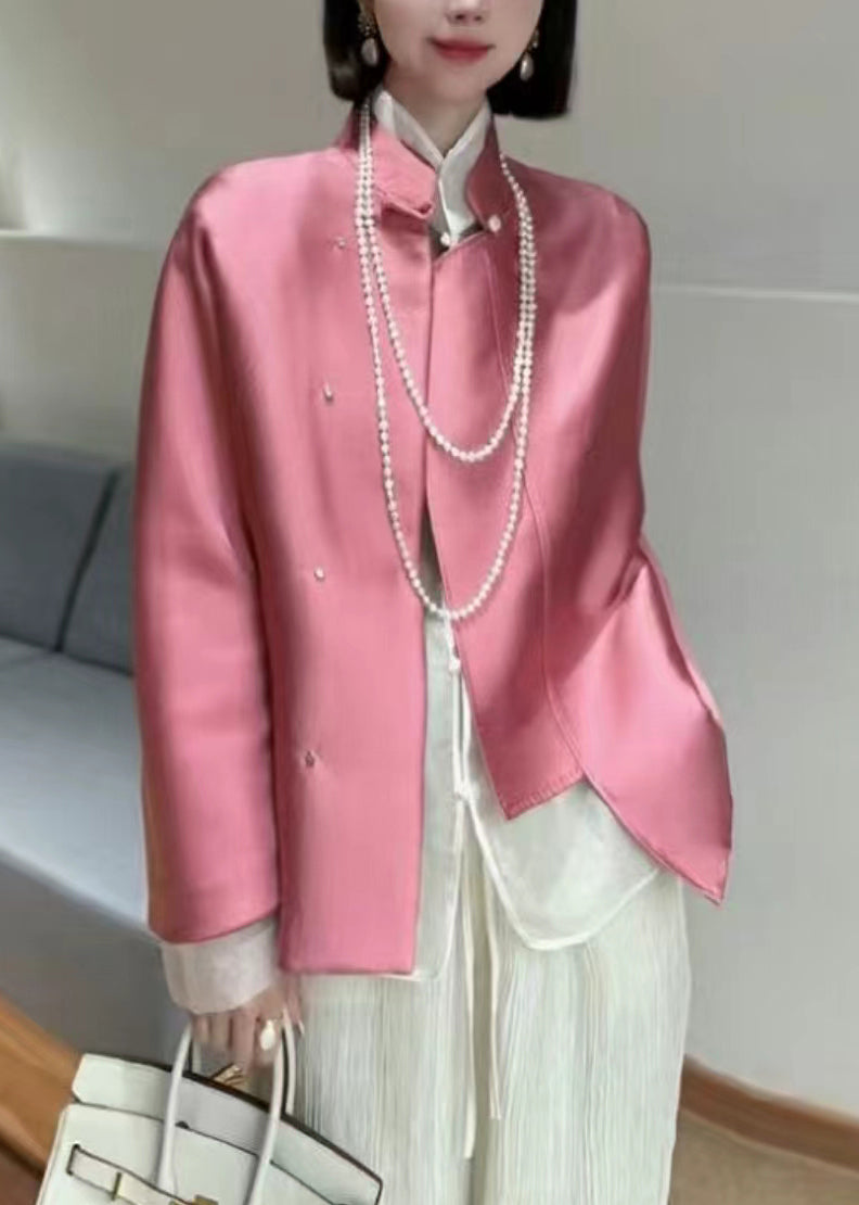 Classic Vintage Coat with a Flattering Fit