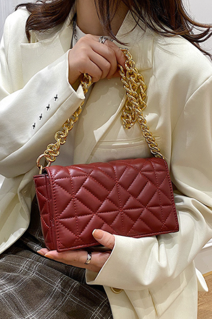 Effortlessly Elegant Bag with a Timeless Design