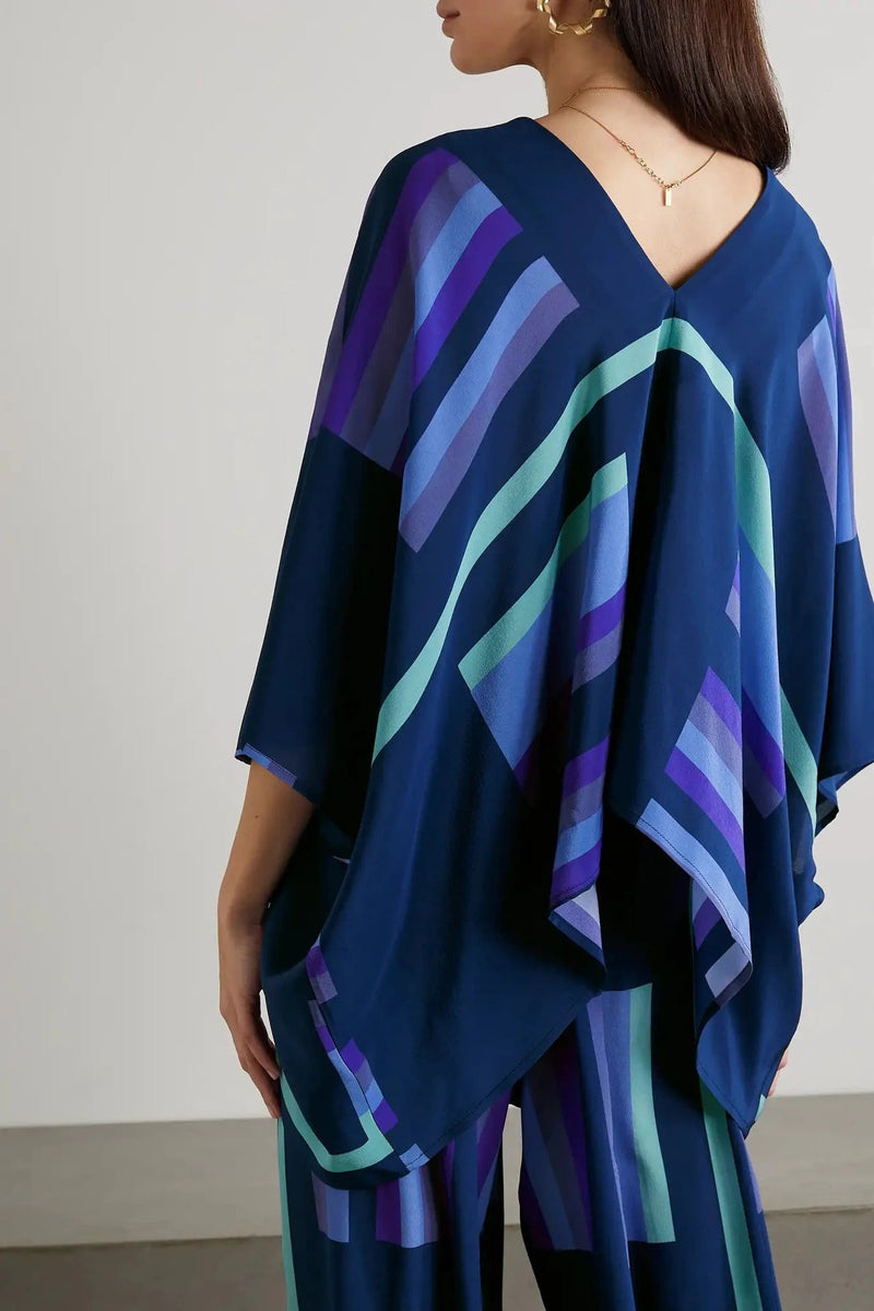 Gracefully Styled Garment for Any Occasion