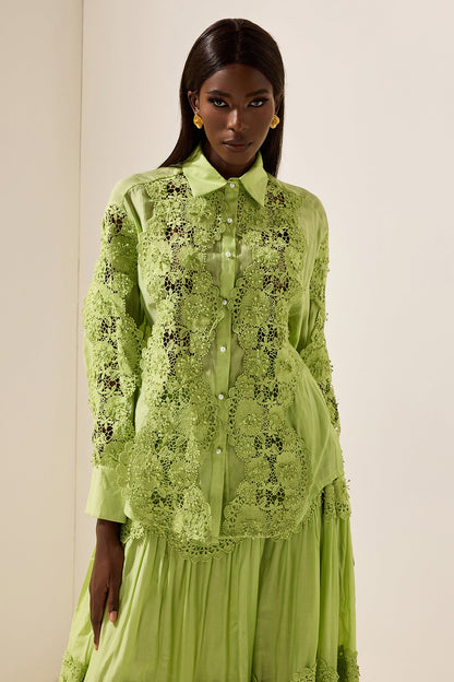 Beautifully Balanced Top with Timeless Character
