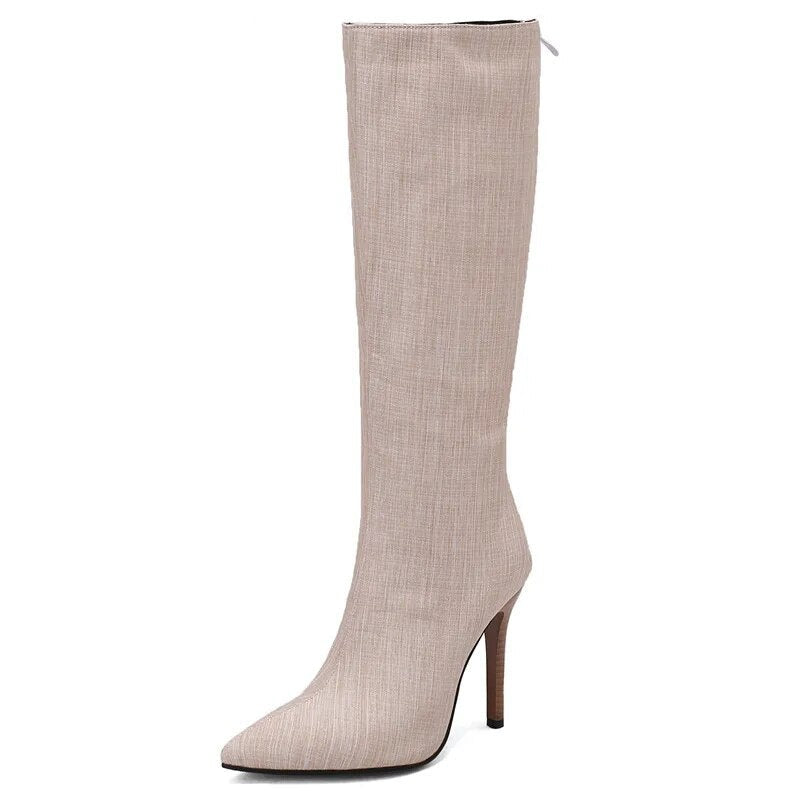 Beautifully Finished Boots in a Timeless Design