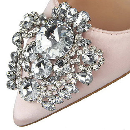 Polished Heels with an Effortless Classic Look