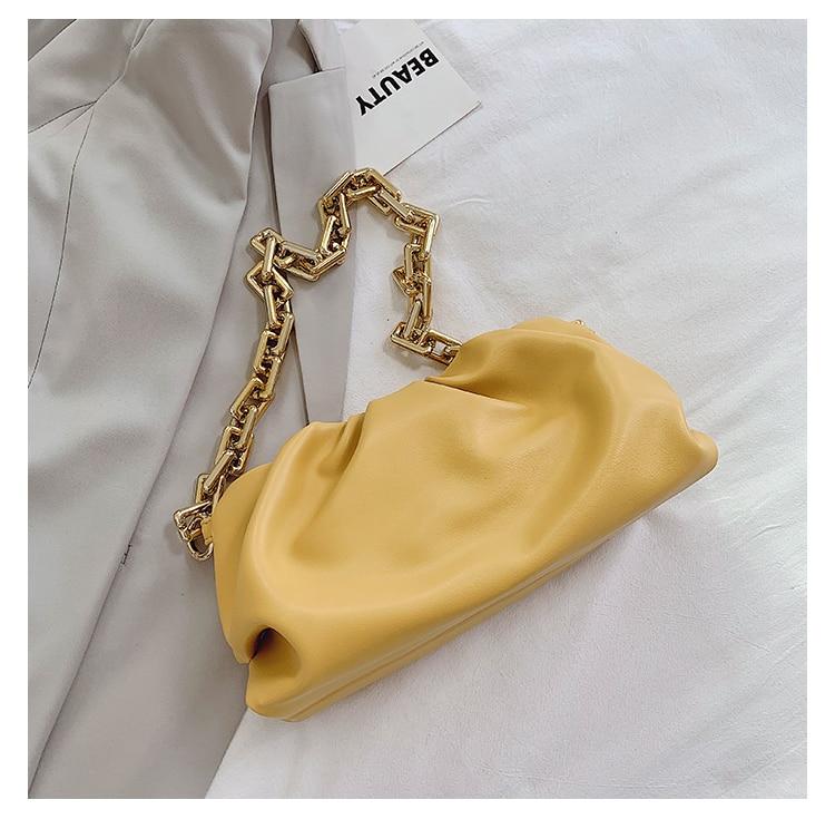 Well Tailored Bag with a Graceful Silhouette