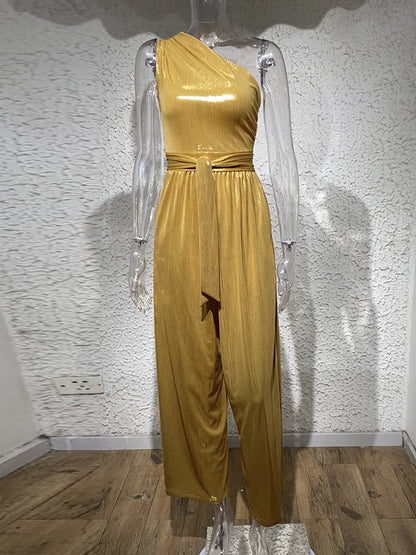 Well Tailored Garment with a Graceful Silhouette