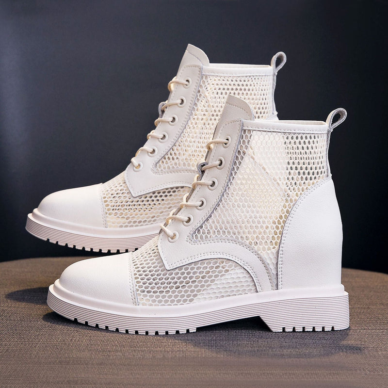 Beautifully Crafted Boots in a Classic Style
