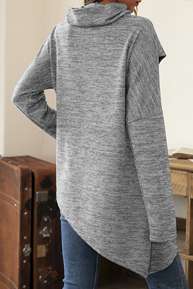 Well Tailored Top with a Graceful Silhouette