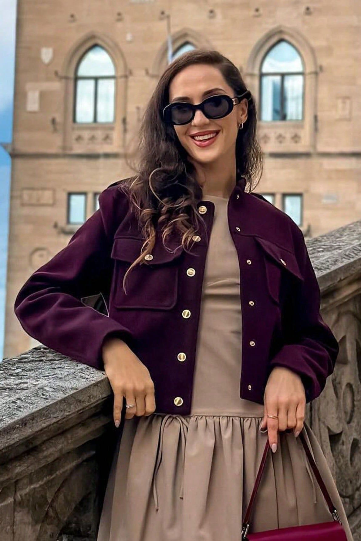 Well Tailored Jacket with a Graceful Silhouette