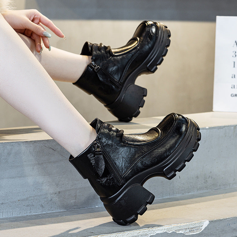 Classic Vintage Boots with a Flattering Fit