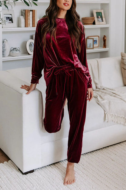 Elegantly Styled Pants for Everyday Wear