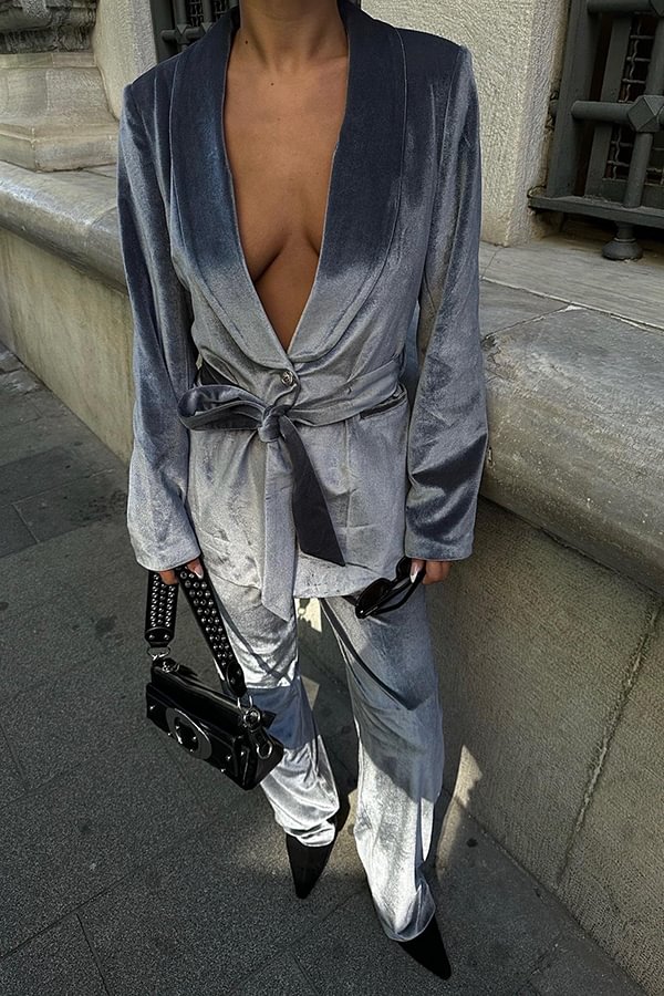 A Vintage Style Pants with Delicate Timeless Details