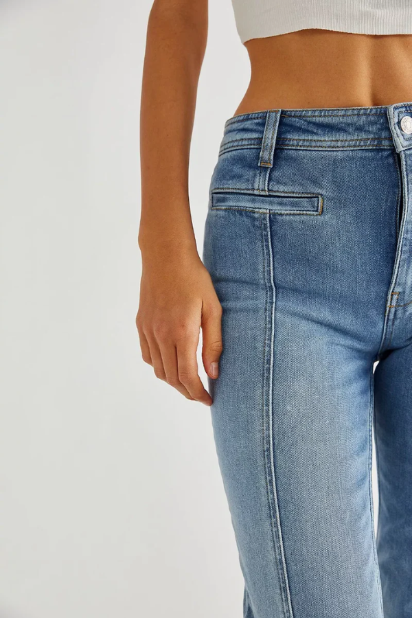 Classic Vintage Garment with a Flattering Fit