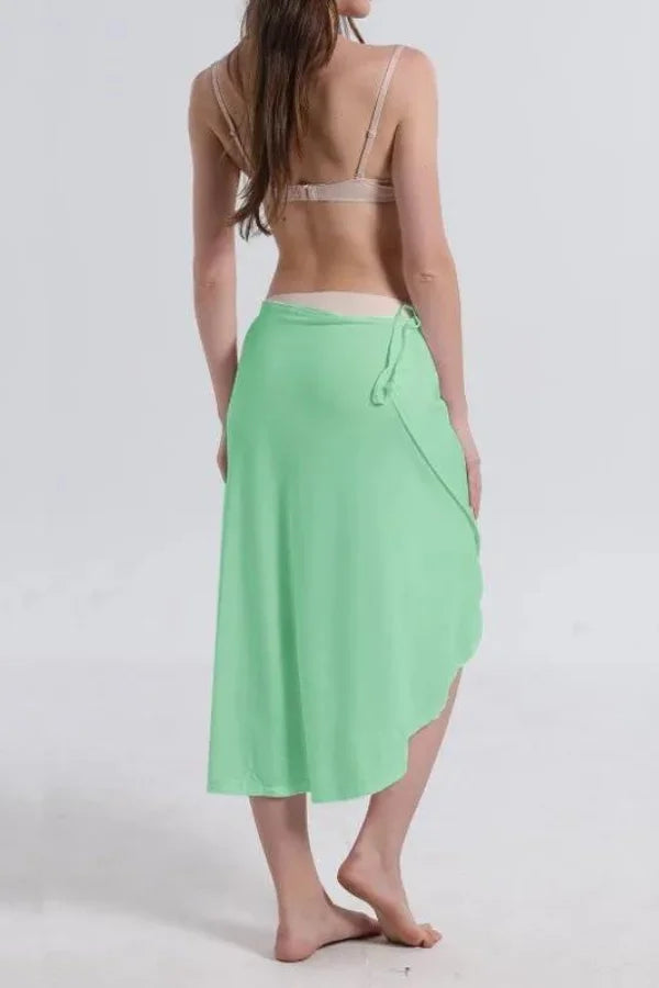 Effortlessly Elegant Garment with a Timeless Design
