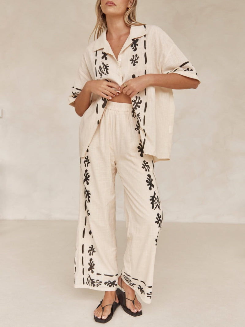 Elegantly Styled Pants for Everyday Wear