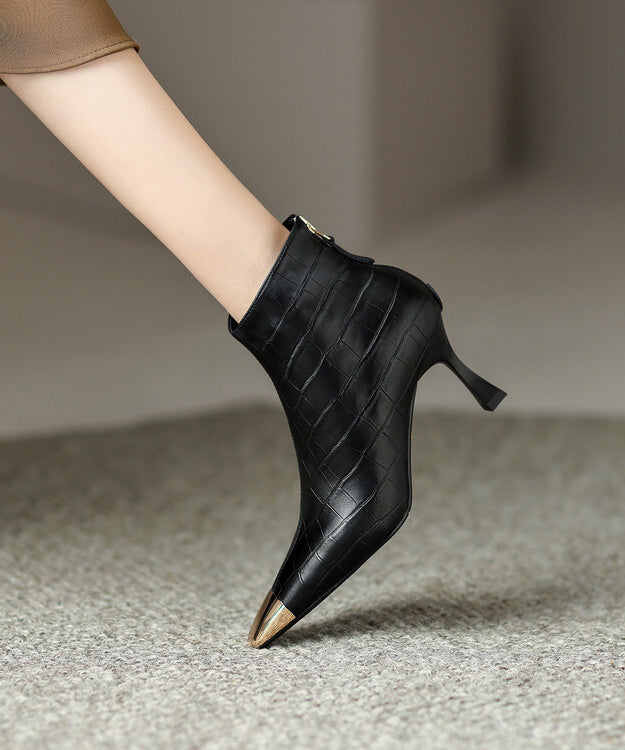Beautifully Finished Boots in a Timeless Design