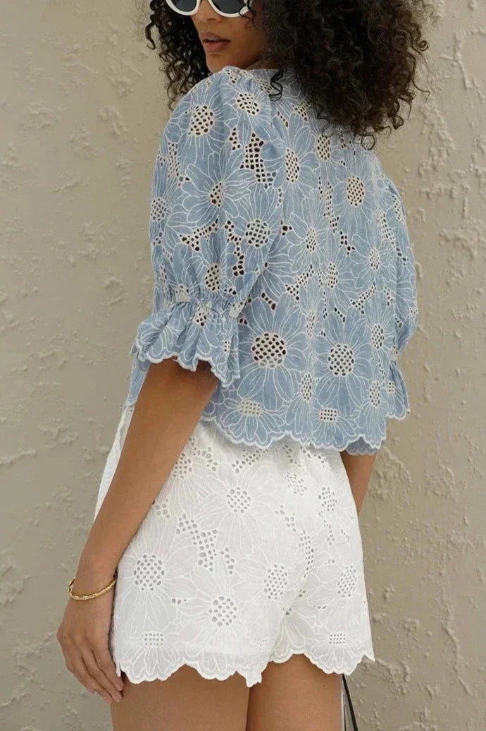 Beautifully Finished Blouse in a Timeless Design