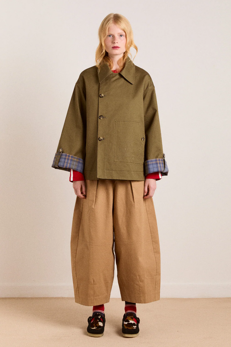 Elegantly Styled Jacket for Everyday Wear