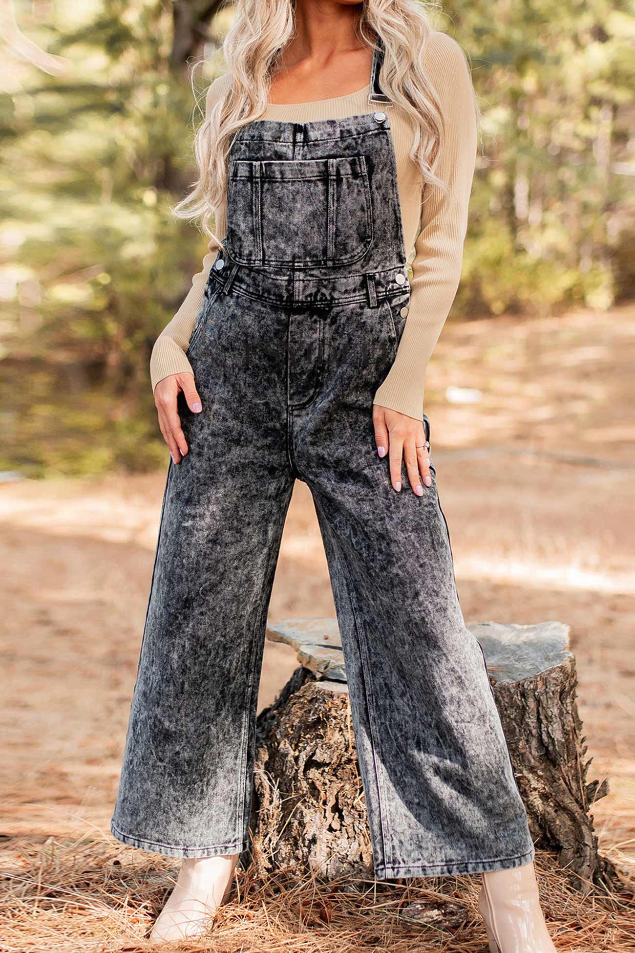Classic Vintage Garment with a Flattering Fit