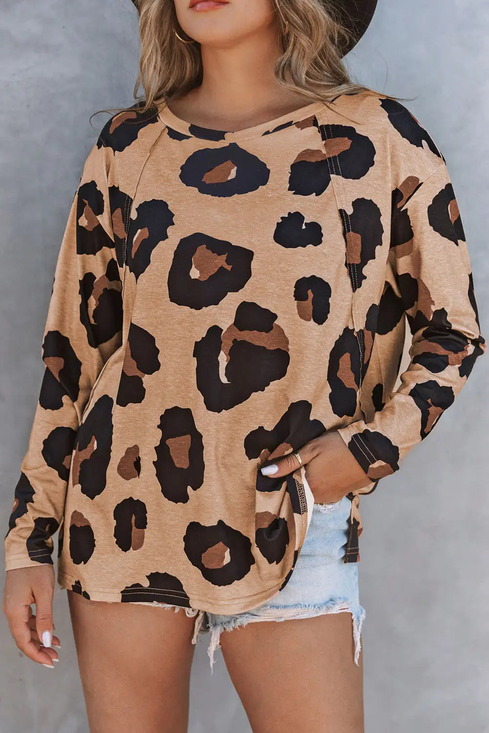 Classic Vintage Top with a Flattering Fit