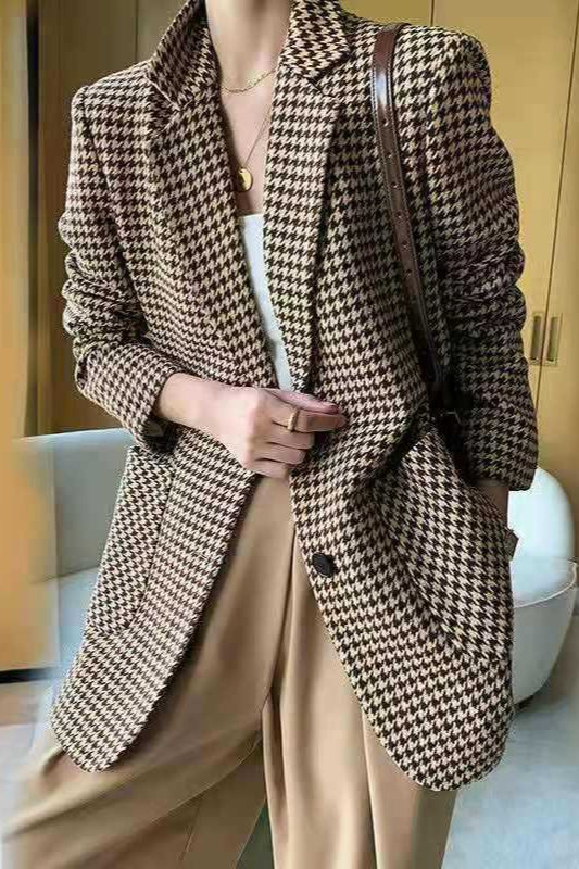 Well Tailored Garment with a Graceful Silhouette