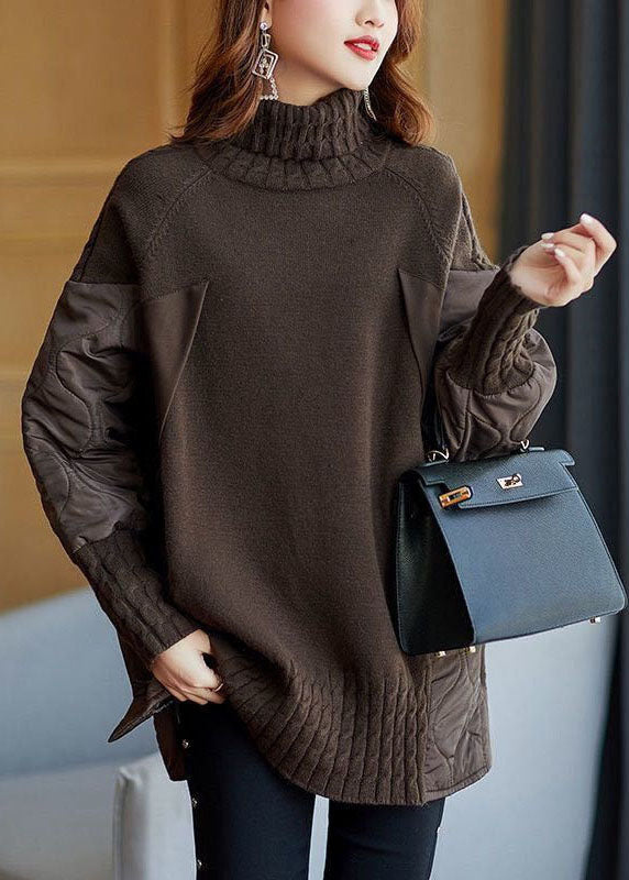 Effortlessly Elegant Sweater with a Timeless Design