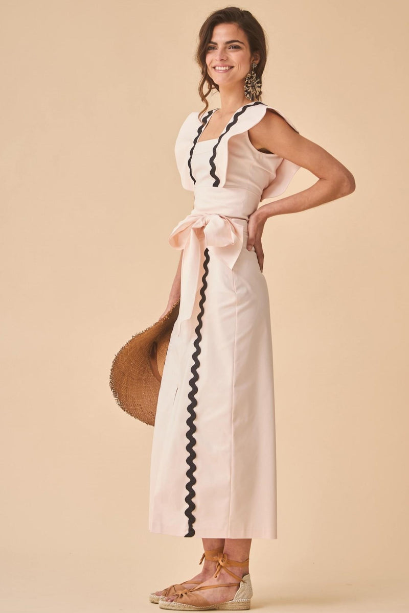A Vintage Style Dress with Delicate Timeless Details