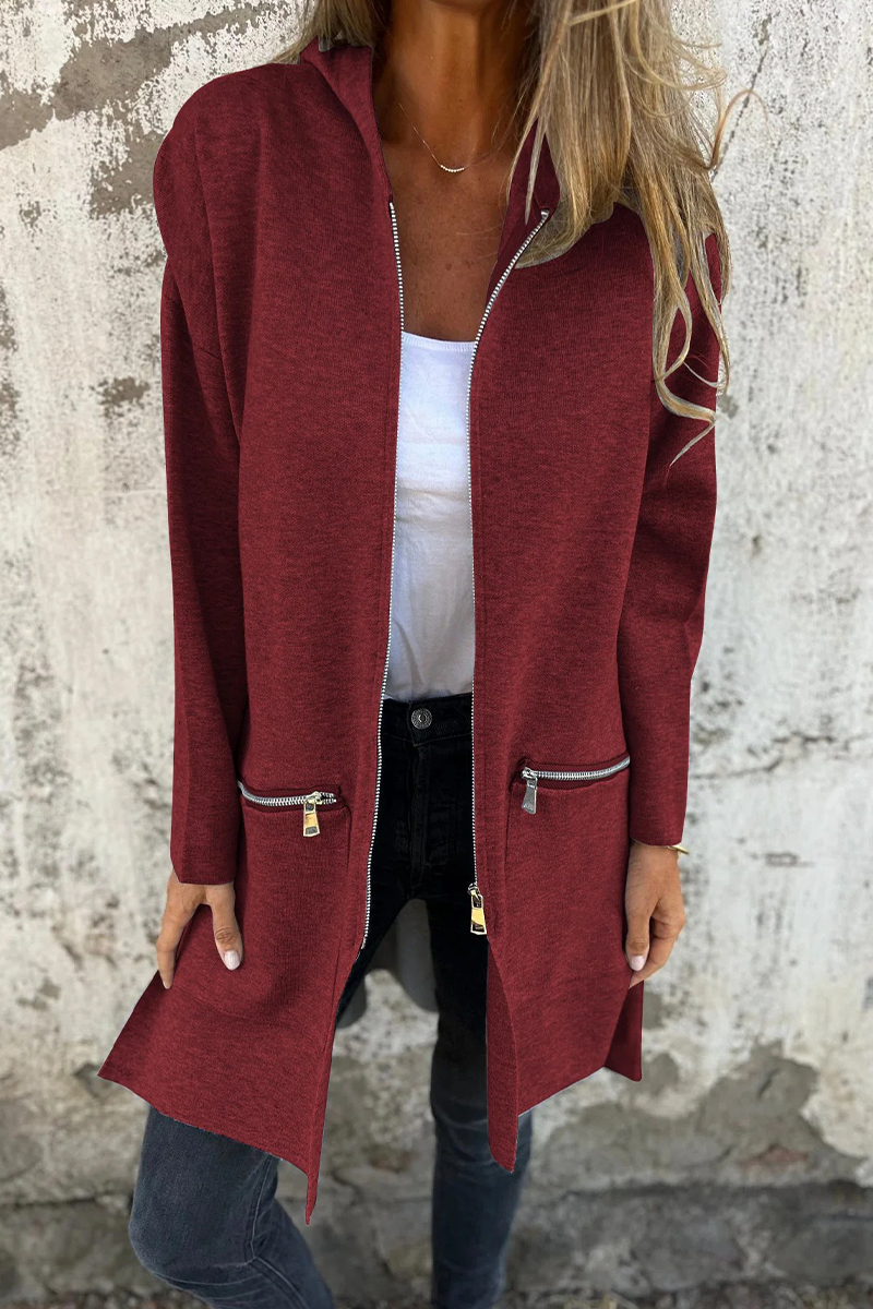 Effortlessly Elegant Garment with a Timeless Design