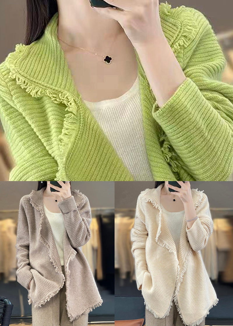 Well Tailored Cardigan with a Graceful Silhouette