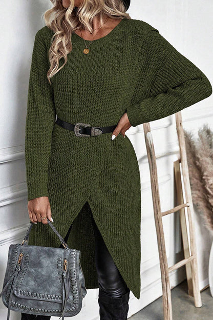 Well Tailored Sweater with a Graceful Silhouette