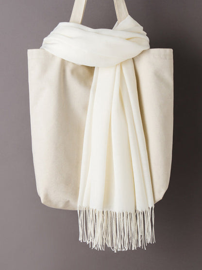 Effortlessly Elegant Garment with a Timeless Design