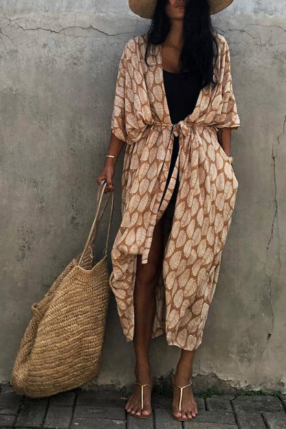 Sophisticated Garment with a Clean Classic Look