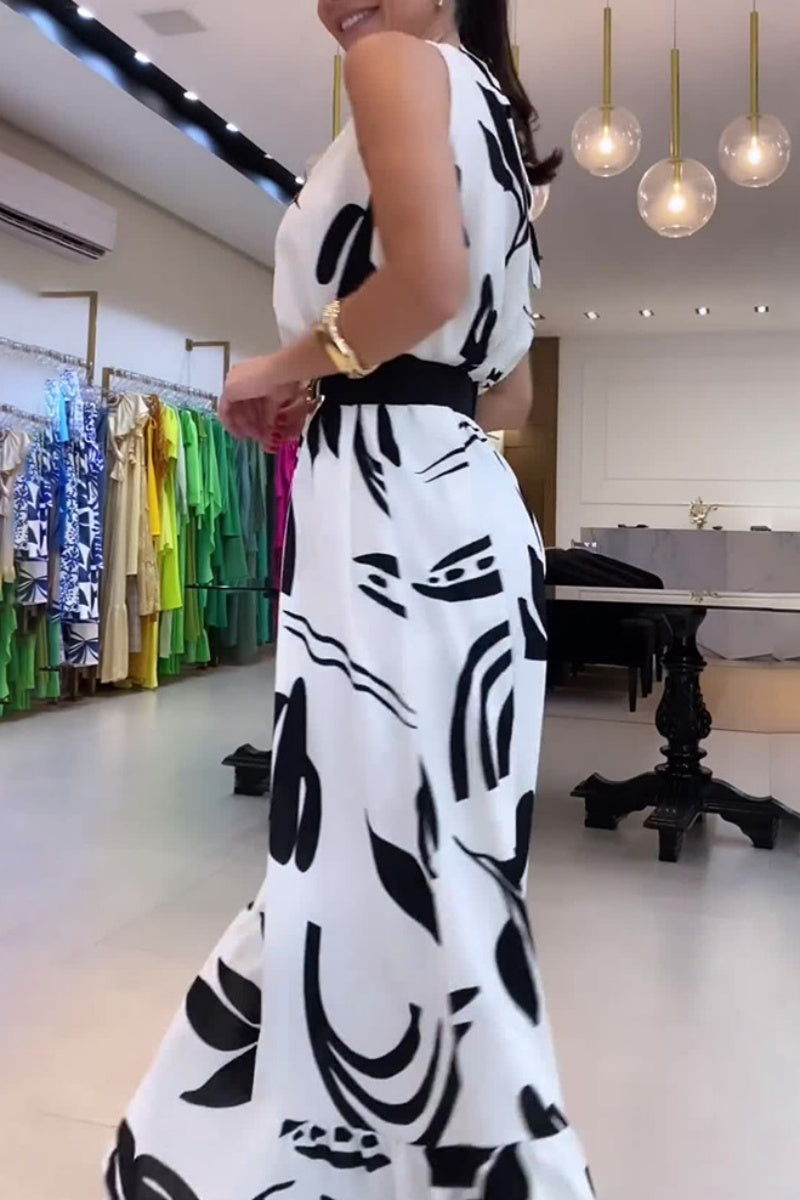 Gracefully Styled Dress for Any Occasion