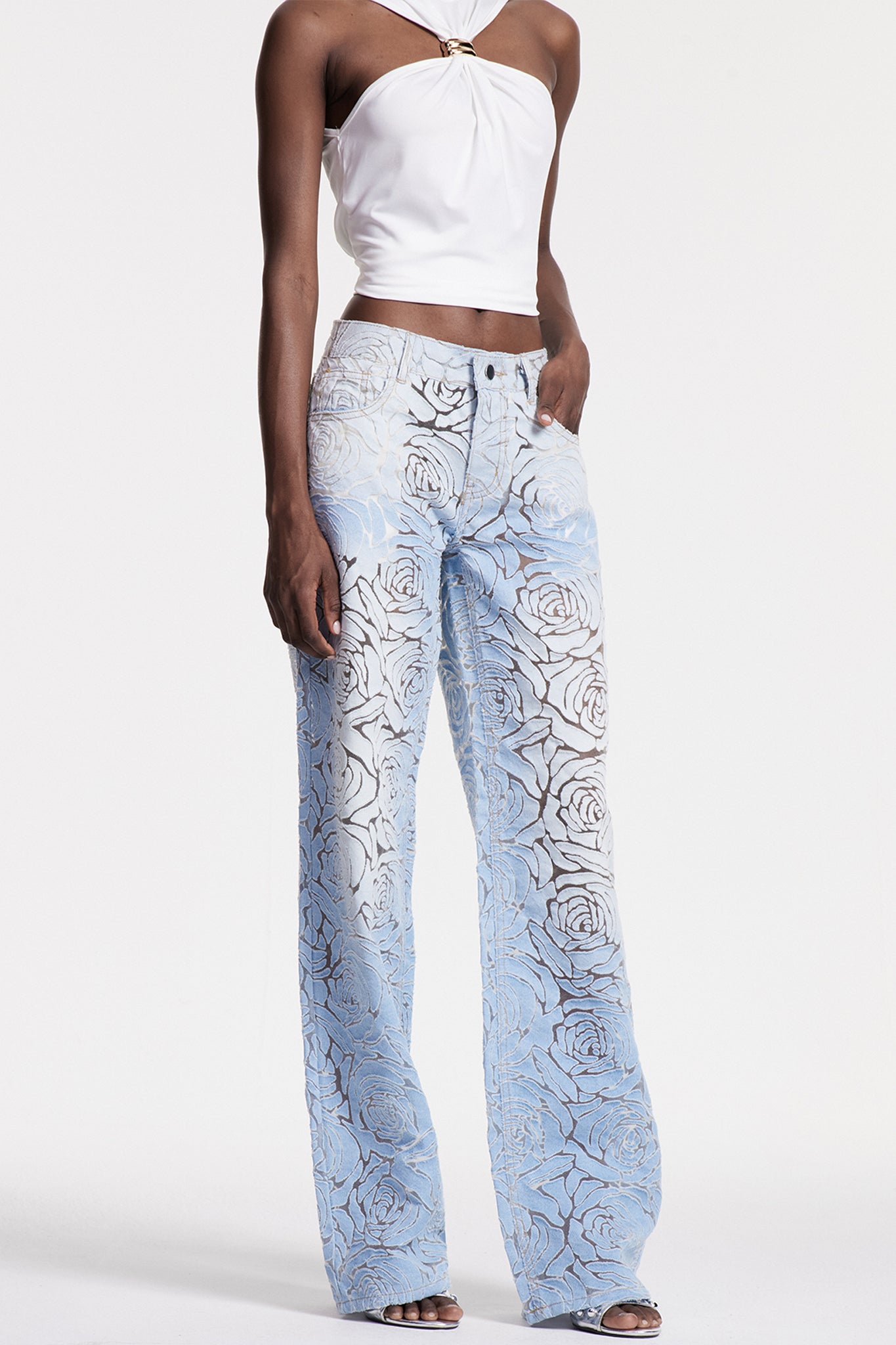 Well Tailored Garment with a Graceful Silhouette