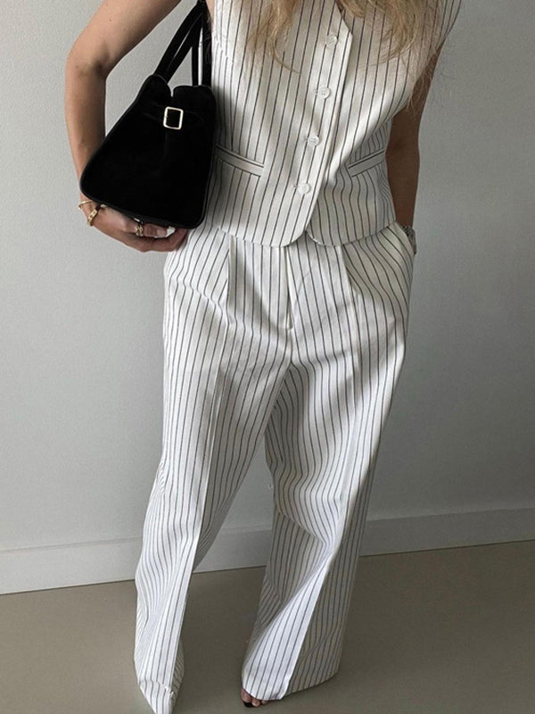 Polished Pants with an Effortless Classic Look