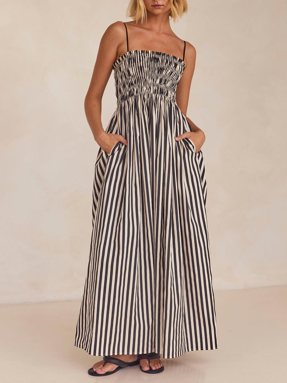 Sophisticated Dress with a Clean Classic Look
