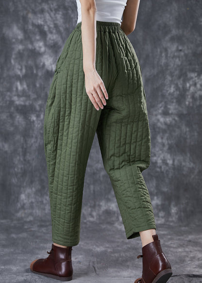 Classic Vintage Pants with a Flattering Fit