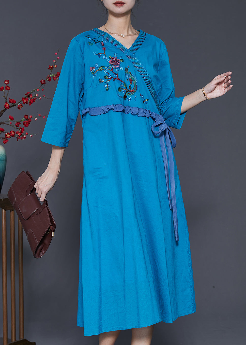 Gracefully Styled Dress for Any Occasion