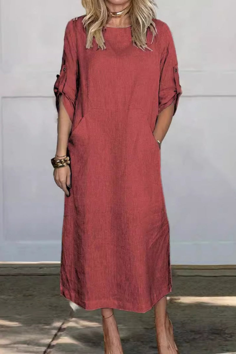 Gracefully Styled Dress for Any Occasion
