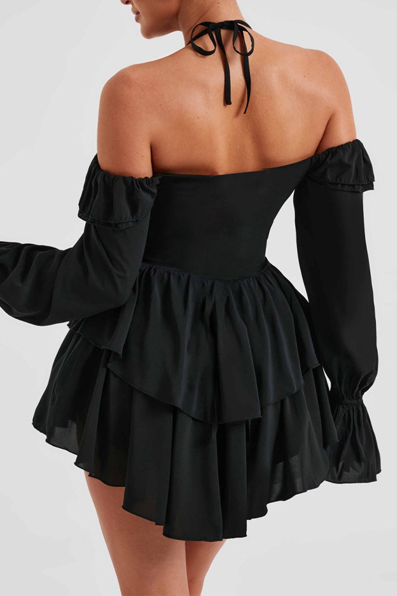 Gracefully Styled Dress for Any Occasion