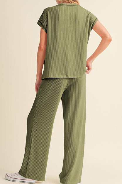 Classic Vintage & Enduringly Stylish T-Shirt