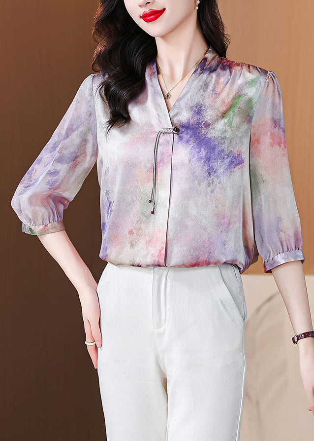 Classic Vintage & Enduringly Stylish Blouse