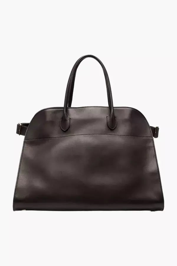 Sophisticated Bag with a Clean Classic Look