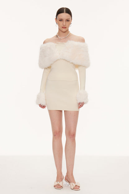 Gracefully Styled Garment for Any Occasion